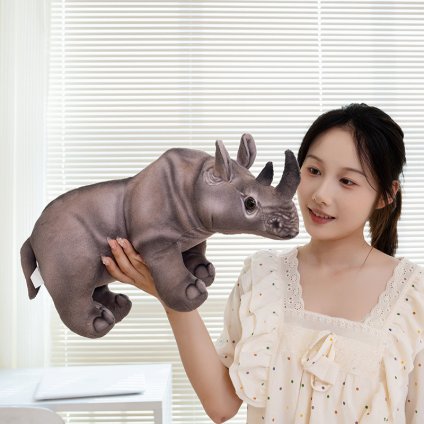 サイ ぬいぐるみ ふわふわ 手触り 優しい質感 インテリア 飾り 癒しアイテム おしゃれ 北欧風 動物 モチーフ プレゼント 子供部屋 リビング 寝室 ディスプレイ ギフト