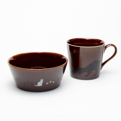 温感マグカップ＆蓄光ボウルセット アメ釉 茶色 蓄光ボウル ルミナスボウル 猫ボウル 蓄光 温感マグカップ　まりと猫　お遊び猫　華猫色変わりマグ 丸モ高木陶器