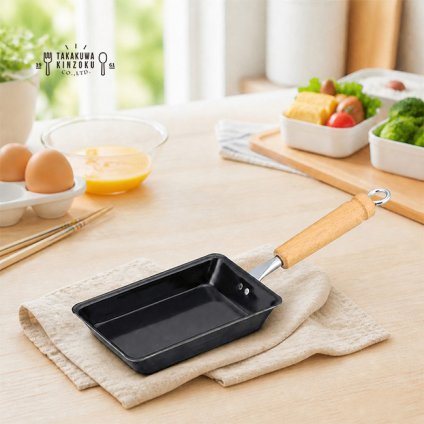 ミニ玉子焼[卵焼き フライパン ミニサイズ 小さめ 玉子焼き器 卵焼き器 鉄 小型 ミニ 日本製 小さい 鉄製 プロ用 小さいフライパン ミニフライパン 四角いフライパン 長方形 角型 厚手 弁当用 一人暮らし おしゃれ]