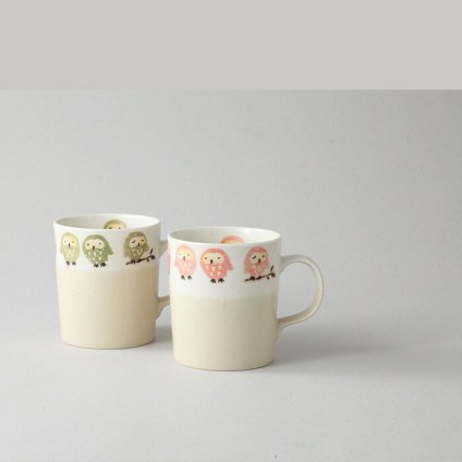 森のフクロウ軽量マグペア 磁器 美濃焼 やきものの里から、暮らしを贈ります。　ギフト 食器 セット テーブルウェア