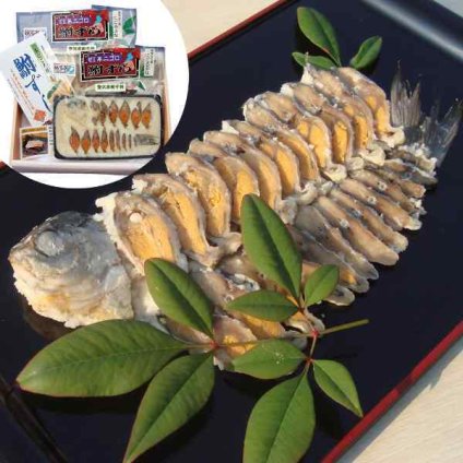 近江 鮒ずし 60g×2 スライス 滋賀 伝統 郷土料理 鮒寿司 鮒寿し ふなずし お取り寄せ グルメ 高級 珍味 酒の肴 おつまみ ギフト 贈り物 プレゼント 贈答 熨斗 包装 御中元 御歳暮 御祝 内祝 父の日 敬老の日 国産