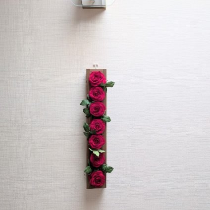 造花　　薔薇壁掛け　高級ベルベット生地仕様　軽量