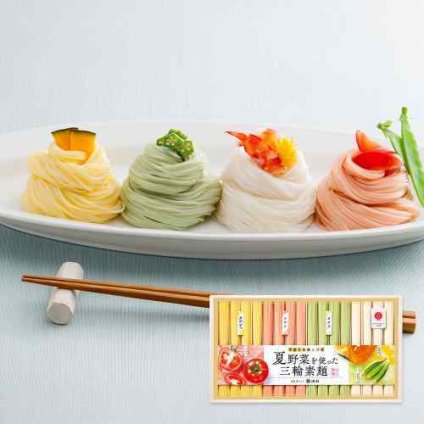 三輪そうめん 池利 夏野菜を使った三輪素麺 50g×16束 (白 トマト かぼちゃ オクラ 各4束) 手延べそうめん 手延べ素麺 みわそうめん 奈良 老舗 ご当地 お取り寄せ グルメ ギフト 贈り物 贈答用 お中元 御中元