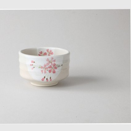 桜半月茶碗 陶器 美濃焼 やきものの里から、暮らしを贈ります。　ギフト 食器 セット テーブルウェア