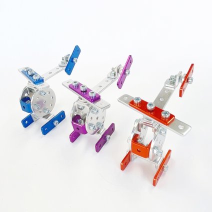 高級感溢れる重厚なブロック。「ザオーブロック　デフォルメヘリコプター　青or紫orオレンジ」SDGs サステナブル ブロック おもちゃ 金属 工場 スクラップ アルミ スチームパンク ボルト 部品 アナログ 知育玩具 誕生日 子供 大人 クリスマス プレゼント インテリア