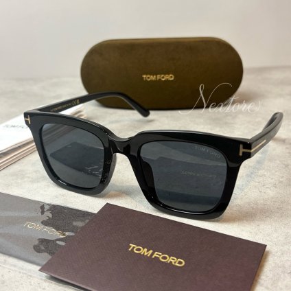 【並行輸入品】【正規品・新品 箱付き】TOMFORD トムフォード TF970K FT970K 01A イタリア製 サングラス メガネ 眼鏡 メンズ レディース TOM FORD トム フォード 伊達メガネ