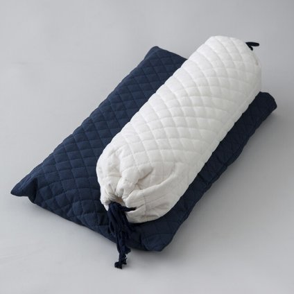 呼吸枕 ネイビー[枕 ピロー 筒 筒型 呼吸 睡眠 眠り 就寝 睡眠時 就寝時 寝具 円筒形 ネイビー 健康雑貨 健康グッズ]