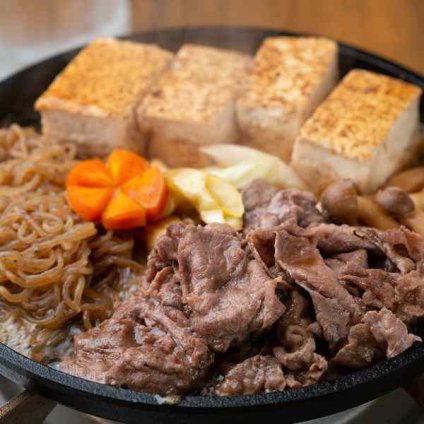 あか牛 熊本産 国産和牛 切り落とし 400g 牛肉 赤身 褐毛和種 お取り寄せ グルメ ギフト 贈り物 プレゼント 御祝 内祝い 高級 肉 すき焼き しゃぶしゃぶ 焼肉 牛丼 炒め物 冷凍