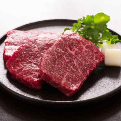 群馬 上州牛 モモステーキ 80g×3枚 銘柄牛 国産 牛肉 ギフト お取り寄せ 肉 霜降り 旨み マイルド 上質 贈り物