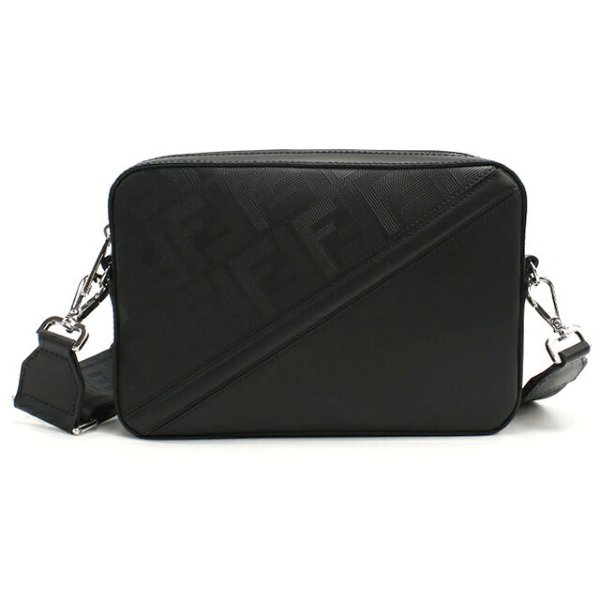 FENDI フェンディ ショルダーバッグ メッシュ 斜め掛け デカロゴ フェンディ 斜め掛け ショルダーバッグ メンズ ブランド FENDI レザー