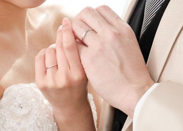 結婚指輪 ヒロインマリッジ プラチナ×シルバー 22-4238-PT_11-4238-SV