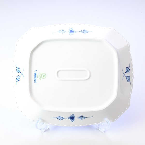 ロイヤルコペンハーゲン ブルーフルーテッド フルレース ケーキ 