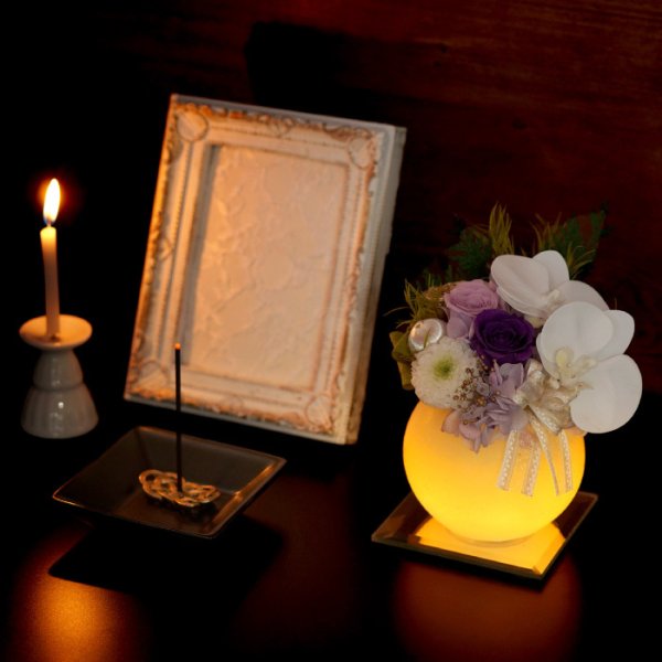 送料無料 】【 やさしく灯るお供え花 LEDキャンドル 】 アーティ