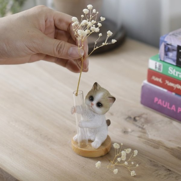 猫 置物 リアル 小さい かわいい 茶トラ白猫 一輪挿し woobia ウービア