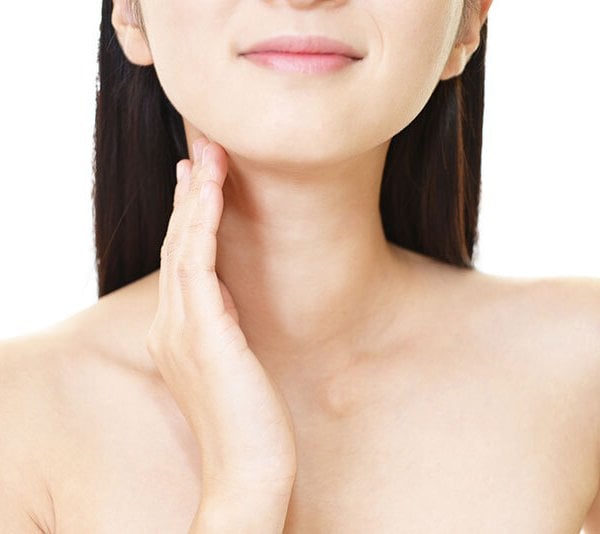 ピンッと若見え首筋へ！】首のシワ 改善 クリーム 消える たるみケア