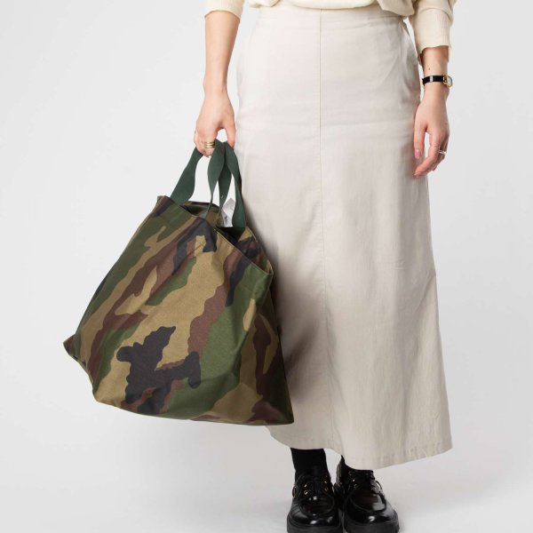 エルベシャプリエ Herve Chapelier Travel bag square bottom