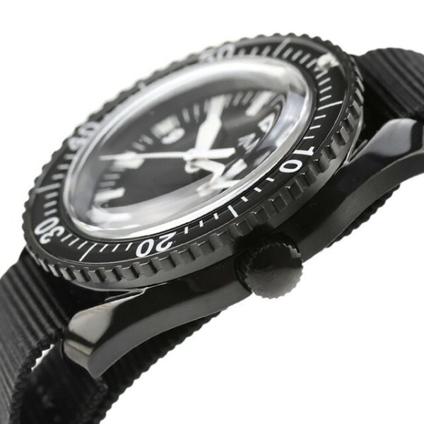 ナバルウォッチ Naval military watch ROYAL Military Diver TYPE 自動 
