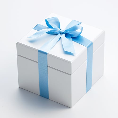 プロポーズ】高級ホワイトオルゴールBOX お花イッパイ!プリザーブド