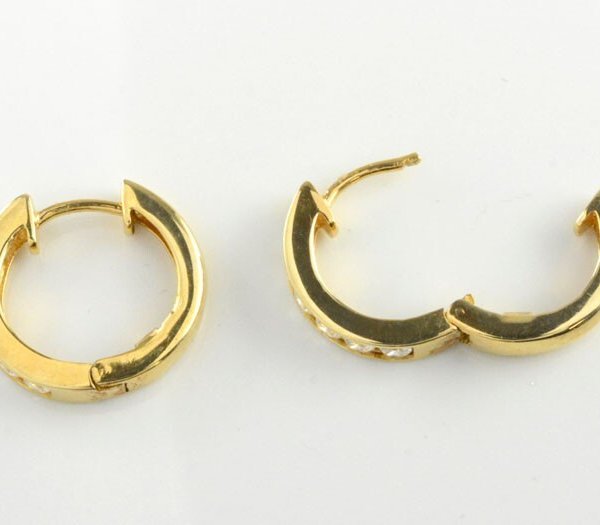 フープピアス 18金 レディース ダイヤモンド ピアス シンプル イエロー 