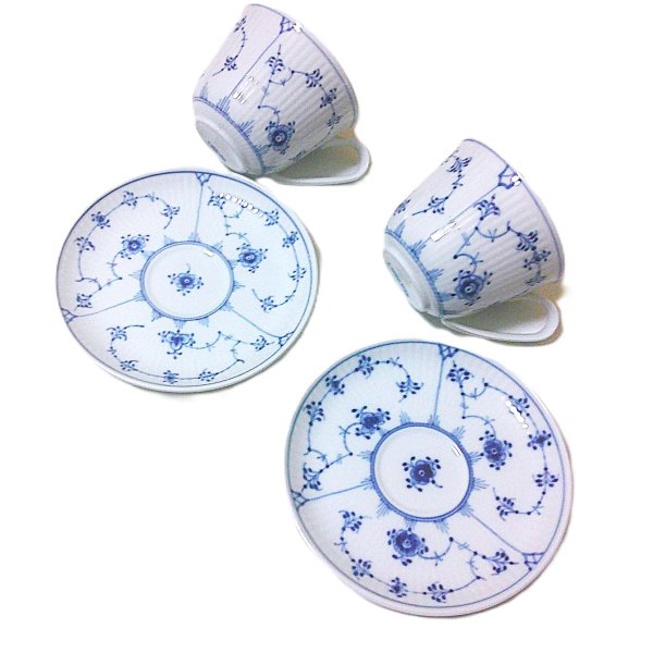 ロイヤルコペンハーゲンROYAL COPENHAGEN ブルーフルーテッド プレイン