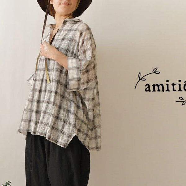 amitie アミティエ】コットン シアー シャーリング 五部袖 スキッパー 