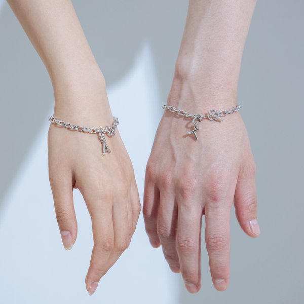 リンク チェーン ブレスレット イニシャル チャーム ブラス シルバー