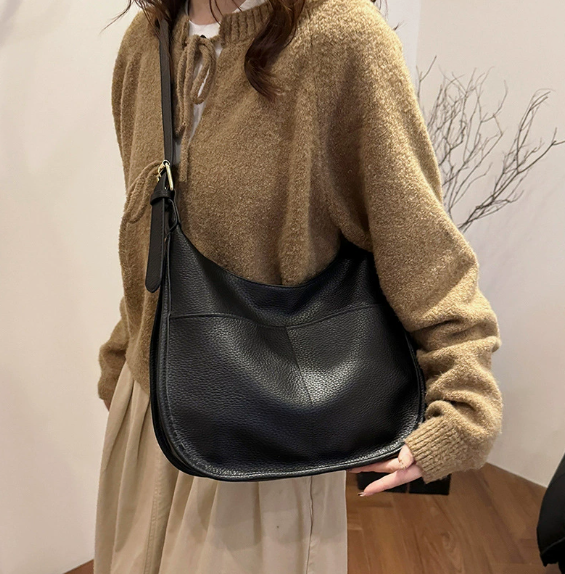 ショルダーバッグ レディース ブランド 斜めがけバッグ 肩掛け 2WAY PU