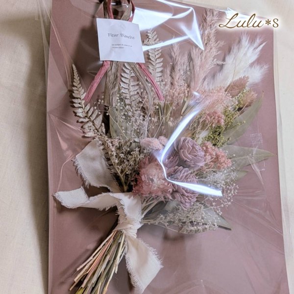 ノーブル ピンク スワッグ ドライフラワー ブーケ 花束 壁掛け 花