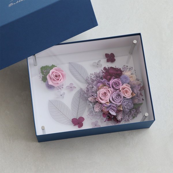 ＊*..フェミニンなお花を添えて...＊°..プリザーブドフラワー お花の贈り物 メッセージを入れて特別な記念の品に】プリザーブドフラワー Fiona