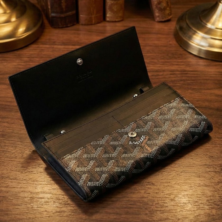 正規品 専用保存袋・ショッパー付】GOYARD ゴヤール ヴァレンヌポーチ