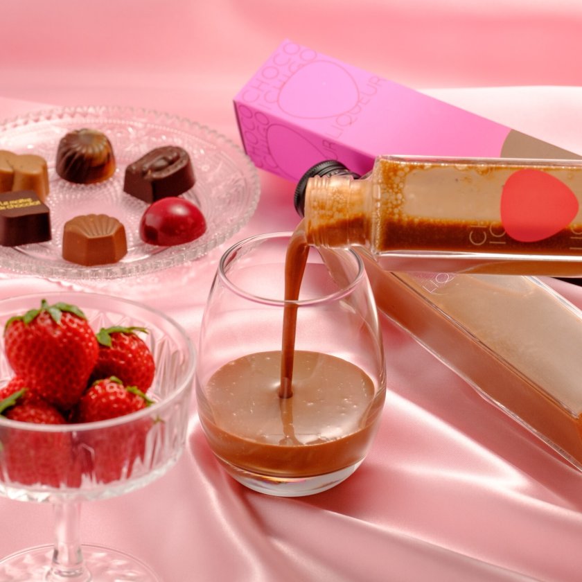 お歳暮 秋冬ギフト【送料無料】【チョコと苺のお酒】チョコイチゴ