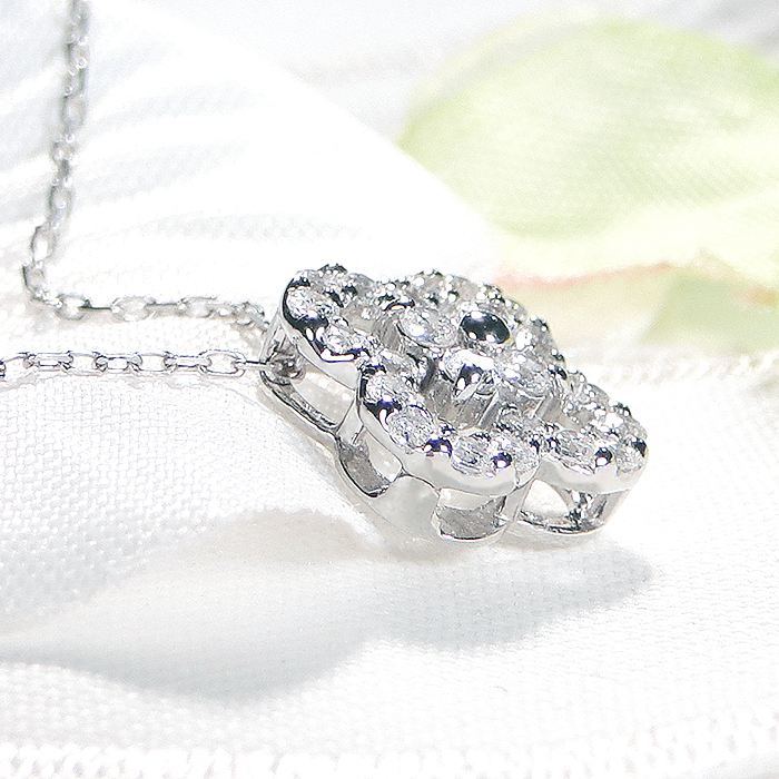 ネックレス プラチナ PT900 ダイヤモンド【0.40ct】 クローバー 