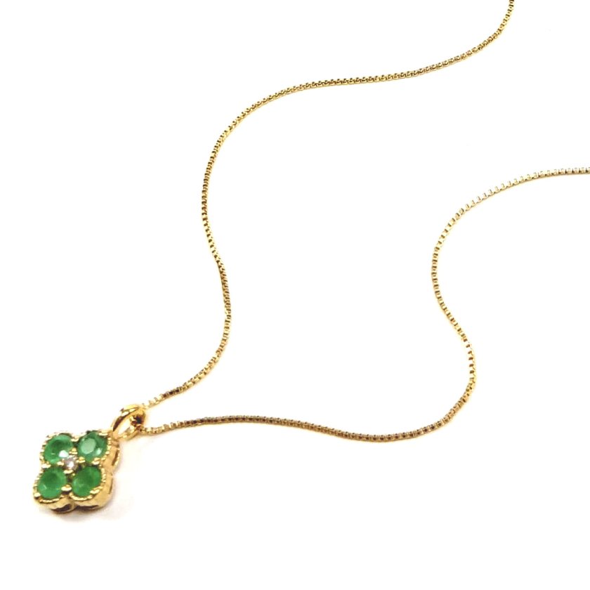 エメラルド ネックレス ペンダント10金（K10）ゴールドダイヤ入りプチ