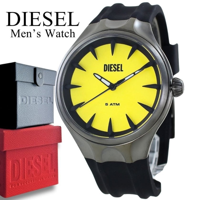 幸せの黄色時計★■DIESEL　時計　稼働品　イエローレンズ★ ディーゼル 時計 腕時計 手表 かっこいい メンズ ブラック イエロー