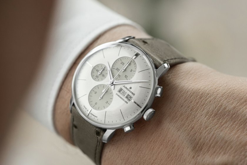 ユンハンス JUNGHANS Meister Chronoscope マイスター クロノスコープ 