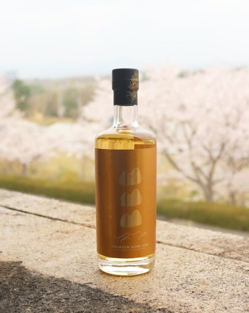 神户KOBE Blue 8年 シングルグレインウイスキー700ml 40%箱付き 神戸蒸留所 PREMIUM KOBE GIN YAMA 700ml 47% [ クラフトジン テキーラ
