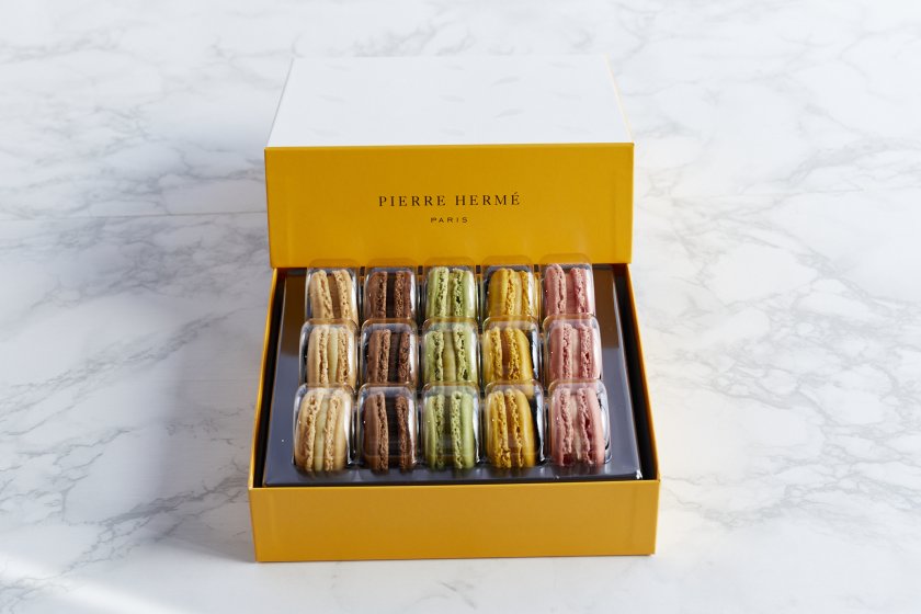 ピエール・エルメ・パリ / PIERRE HERMÉ PARIS ピエール・エルメ・パリ マカロン15個詰合わせ（送料込み） - 【PIERRE