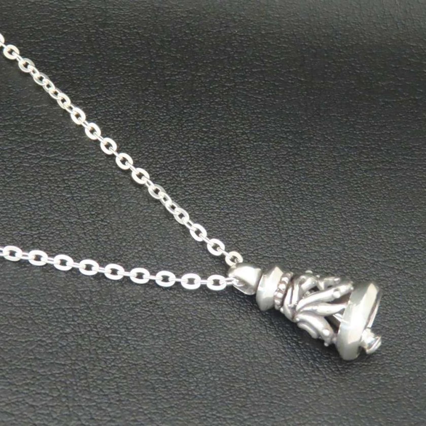唐草ベルネックレス シルバー925 【刻印無料】 ベル 鐘 唐草 唐草模様