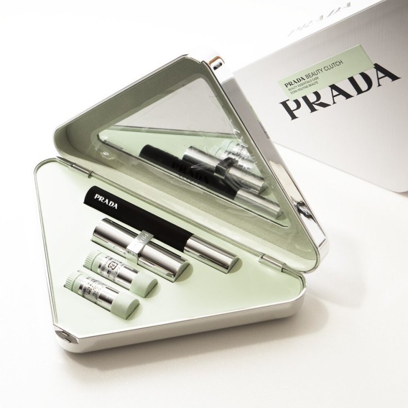 PRADA ギフトボックス プラダタッチ＆リップバーム2点 未使用新品 正規