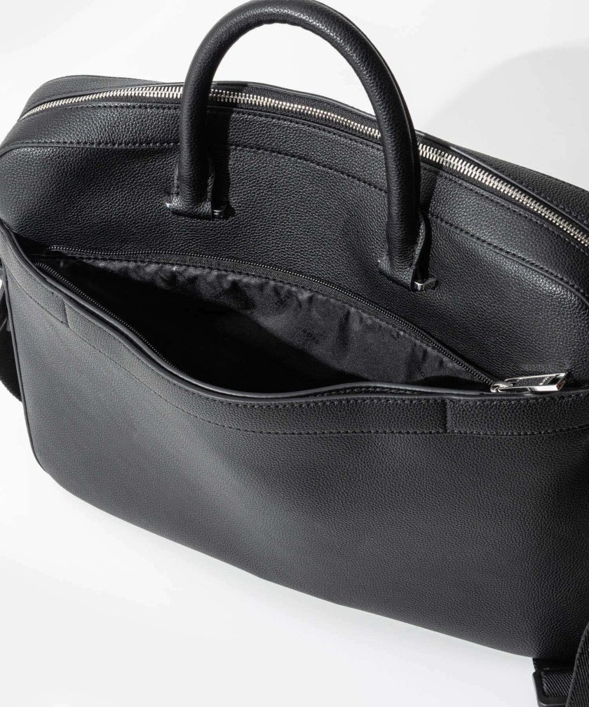 ヒューゴボス HUGO BOSS Ray document case レイ ドキュメントケース