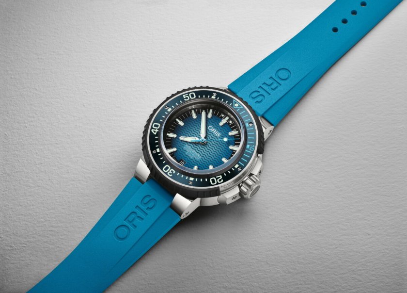 オリス ORIS アクイスプロ4000M AQUIS ダイバーズウォッチ 腕時計