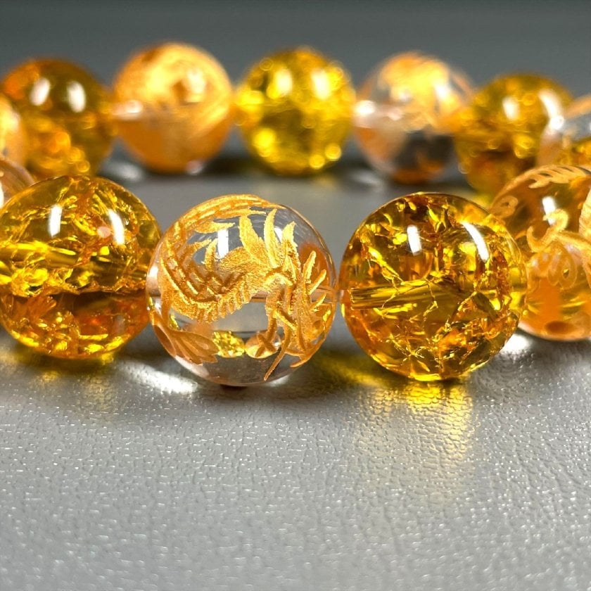 天然石ギフト】 一点物［富と繁栄をもたらす数珠］14mm 金彫皇帝龍 本