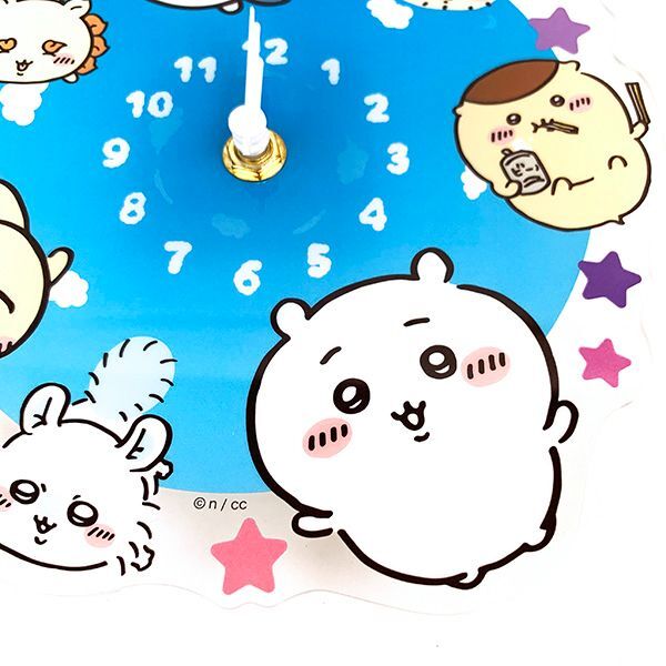 ちいかわ アクリル時計（空からふわり） ちいかわ アクリル時計(空からふわり) なんかちいさくてかわいい