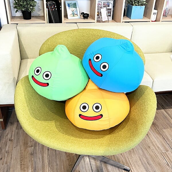 ドラゴンクエスト スライム (スマイル) ビーズクッション ドラクエ