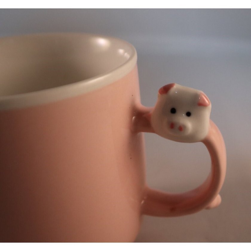 マグカップ ブタ柄の陶器カップ ブタ 昭和レトロ 雑貨 ピンク ポイント