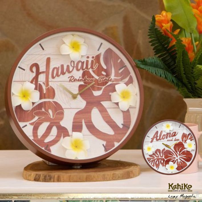Hawaiian✨️プルメリア✿革タグ付ミニ壁掛け✨️Hawaii Kahiko 】 壁掛け時計 電池式 木製 ハワイアン プルメリア ホヌ 30cm