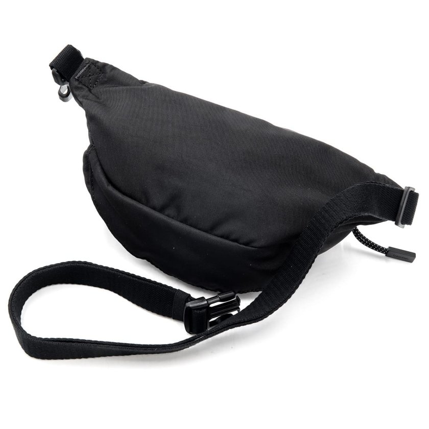 新品   LV04G3012G UB1 ボディバッグ カルバンクライン ボディバッグ メンズ レディース Calvin Klein CK