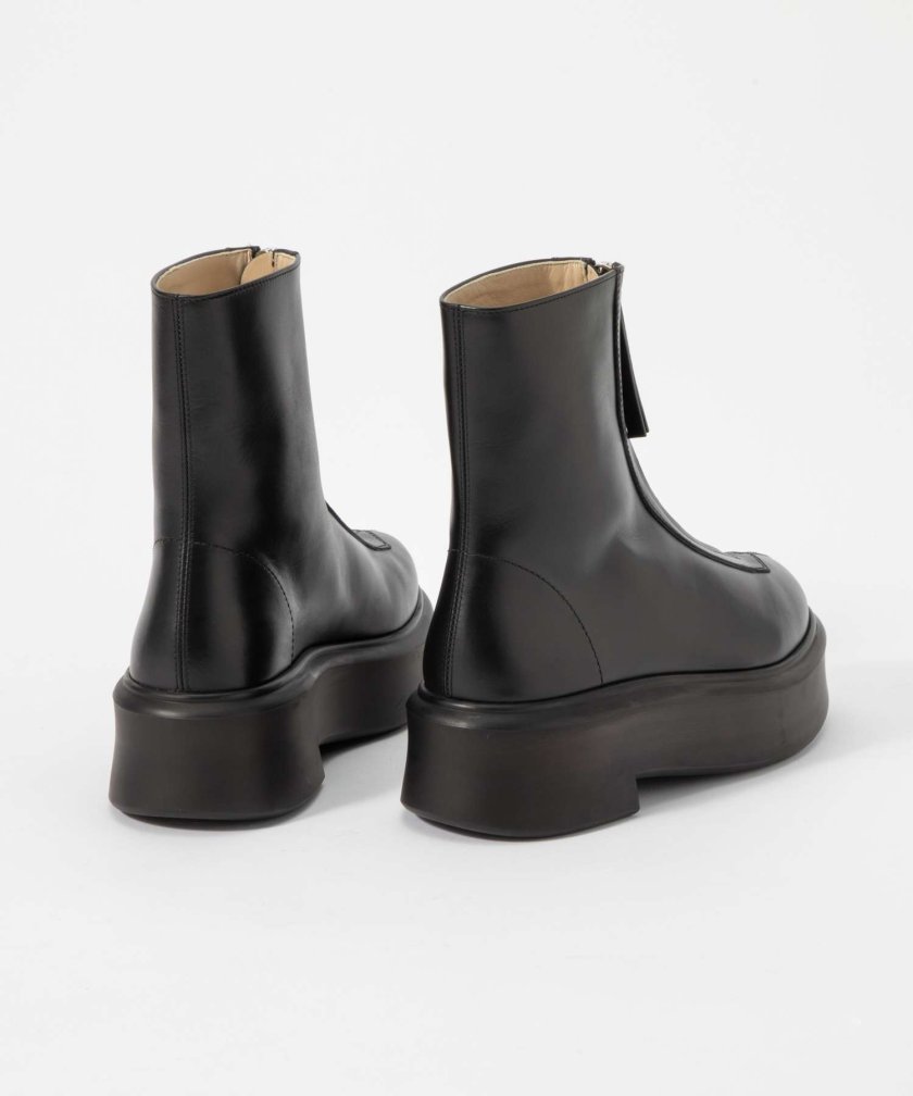 ザロウ The Row F1144 L64 ブーツ Zipped Boot 1 in Leather 