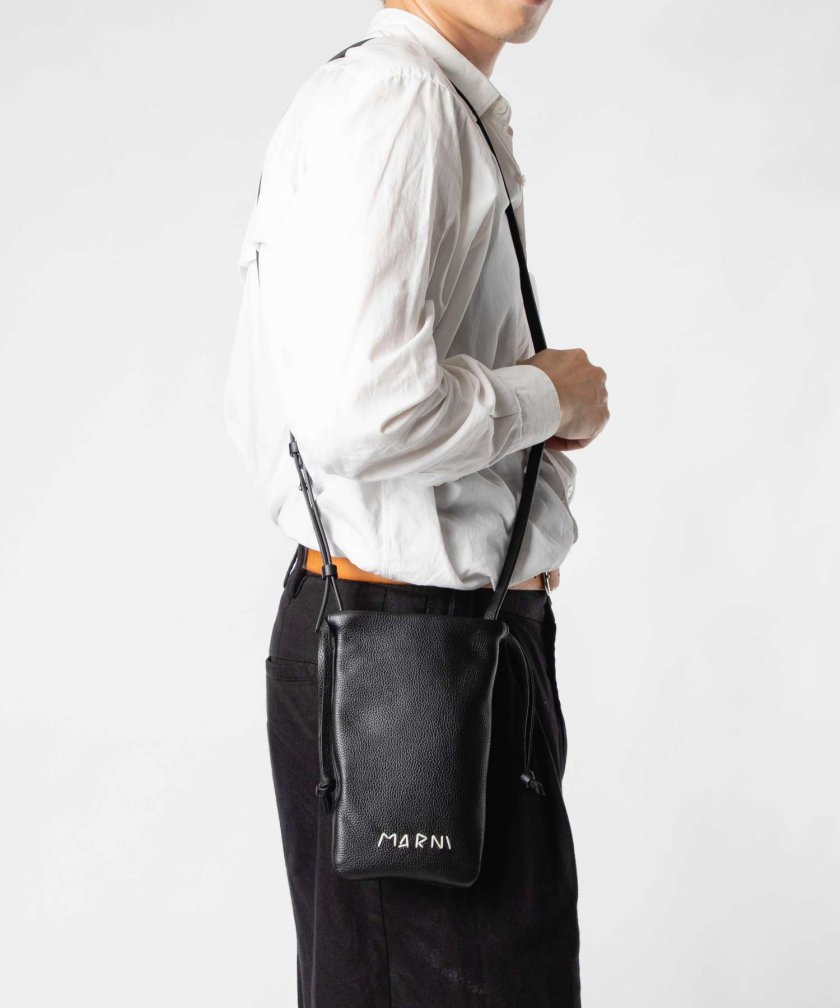 マルニ MARNI CROSSBODY PHONE HOLDER クロスボディ フォーン ホルダー