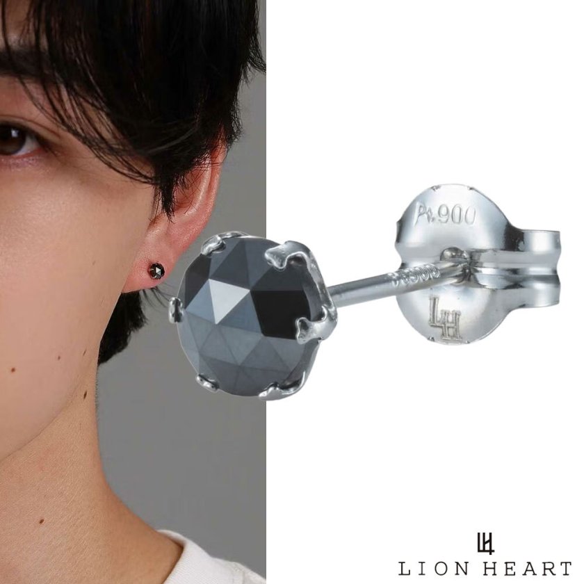 ライオンハート ブラックダイヤモンド ピアス Mサイズ 0.25ct プラチナ